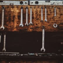 Rangement outils garage : retrouver le bon tournevis en dix secondes