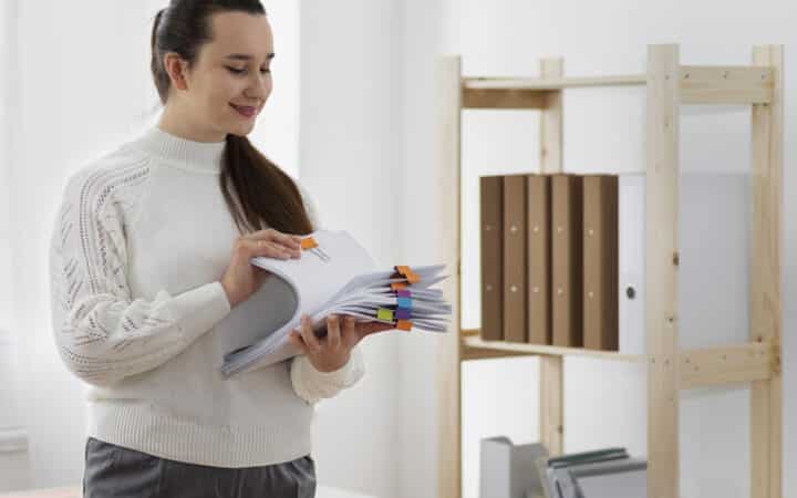 Trier ses papiers administratifs : que garder, que jeter, et pendant combien de temps