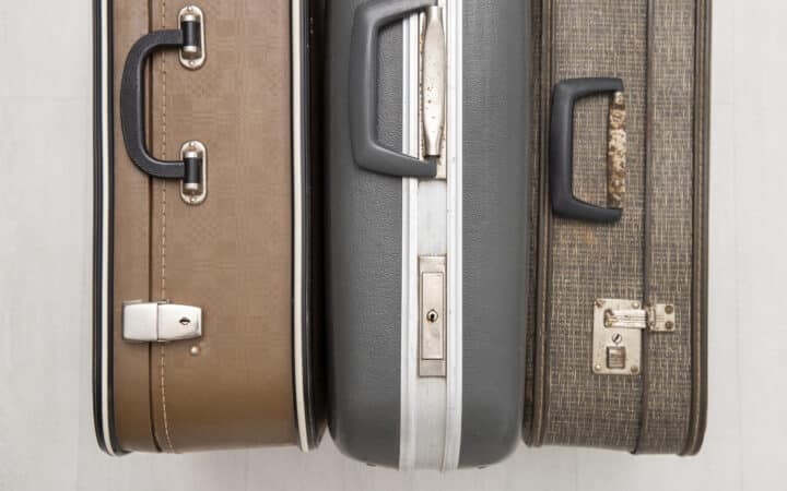 Rangement valises et bagages : où les caser sans qu&rsquo;elles traînent toute l&rsquo;année